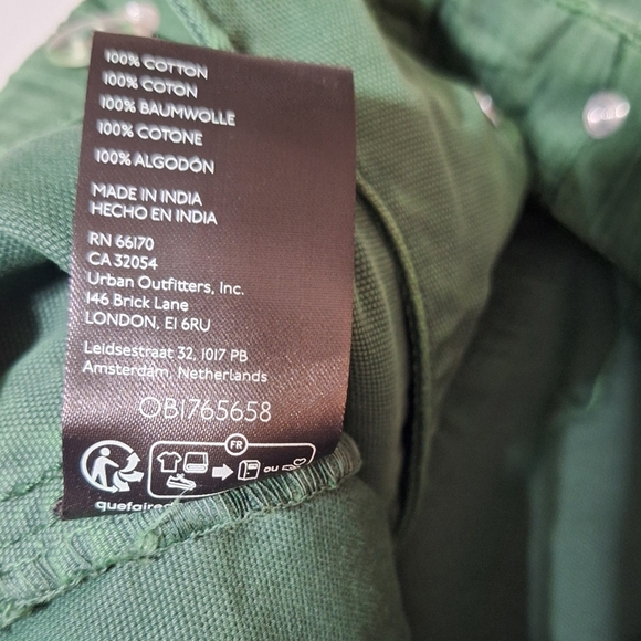 💎NWOT Free People "Keep Calling" Green Crop (Jorts) Pants - Picture 5 of 15